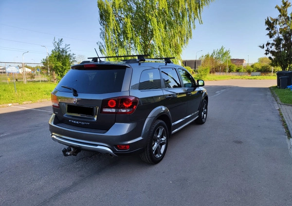 Fiat Freemont cena 54900 przebieg: 151000, rok produkcji 2015 z Tykocin małe 67